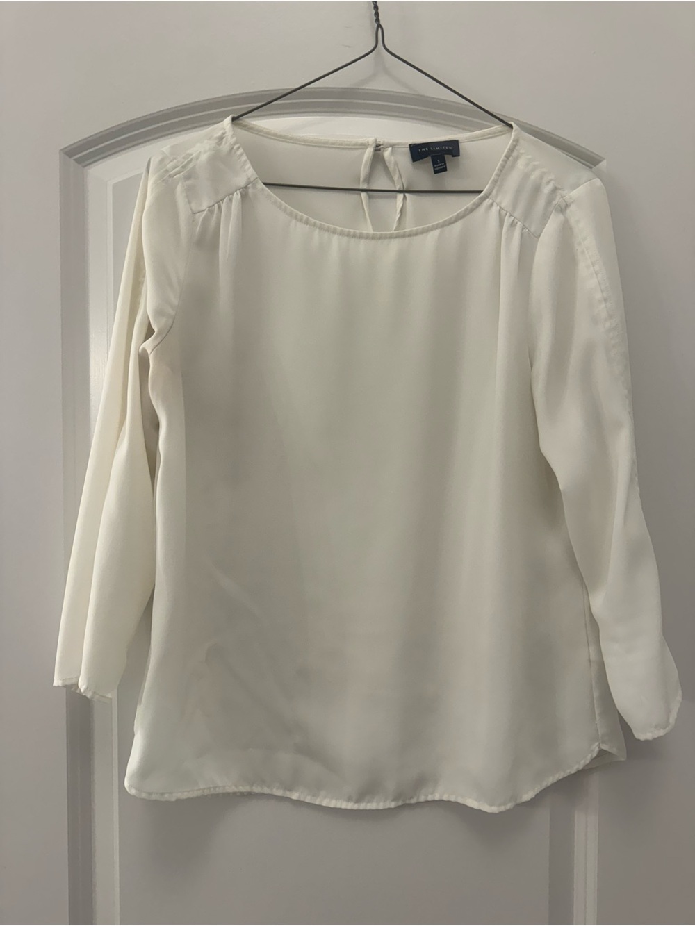 Ann Taylor Cream Long-Sleeve Blouse